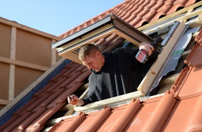 Pose de fenêtres de toit Velux à Tragny